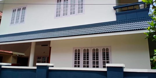 4 BEDROOM HOUSE FOR SALE @ VENNALA, KOCHI