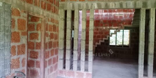25 cents land and 2850 sq ft house for sale in Kunhom, Mananathavady