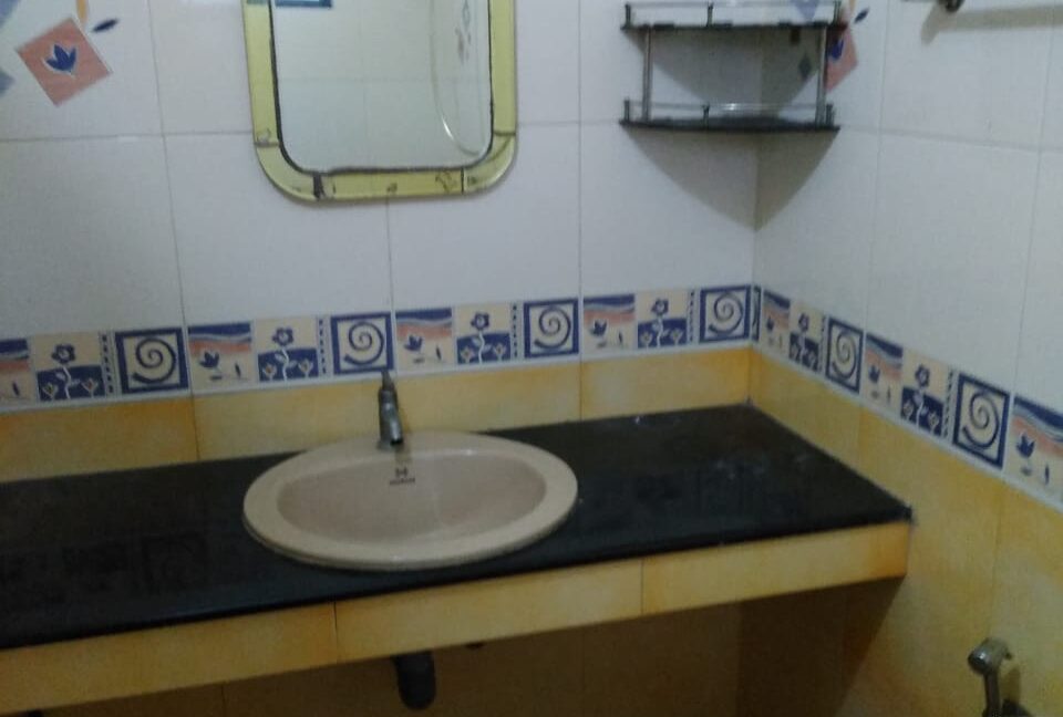 Bathroom1