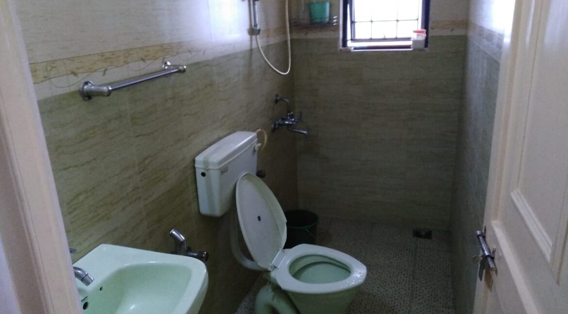 Bathroom2